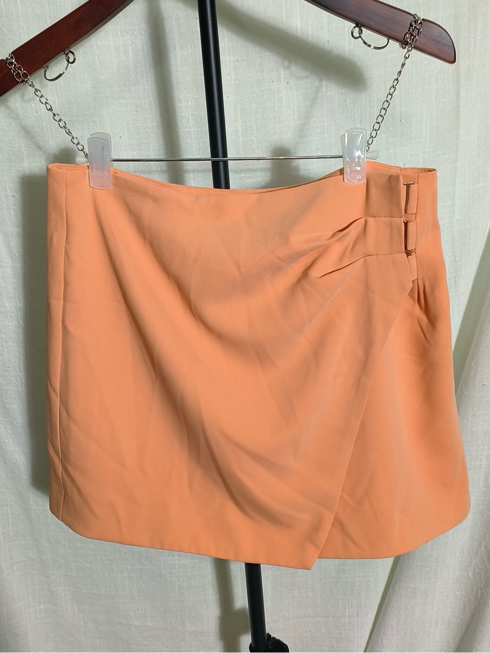 More To Come Peach Wrap Skort Mini Skirt Shorts Side Buckle Size M NWT